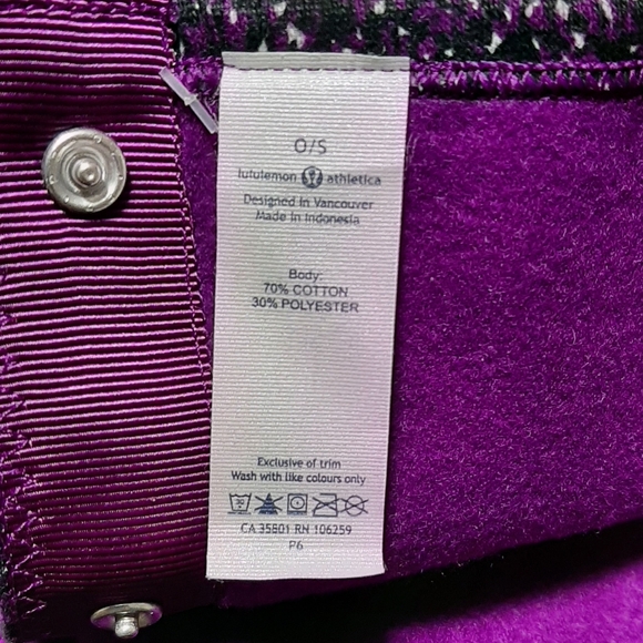 Lululemon Vinyasa Scarf Fleece Two Tone Purple Infinity Snap Versitile BRAND NEW - Picture 8 of 8